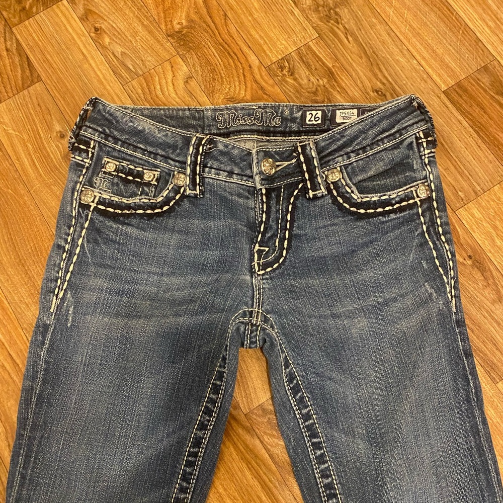 Miss Me	Low-Rise Distressed 5 Pocket Boot Cut Jeans - Picture 3 of 10